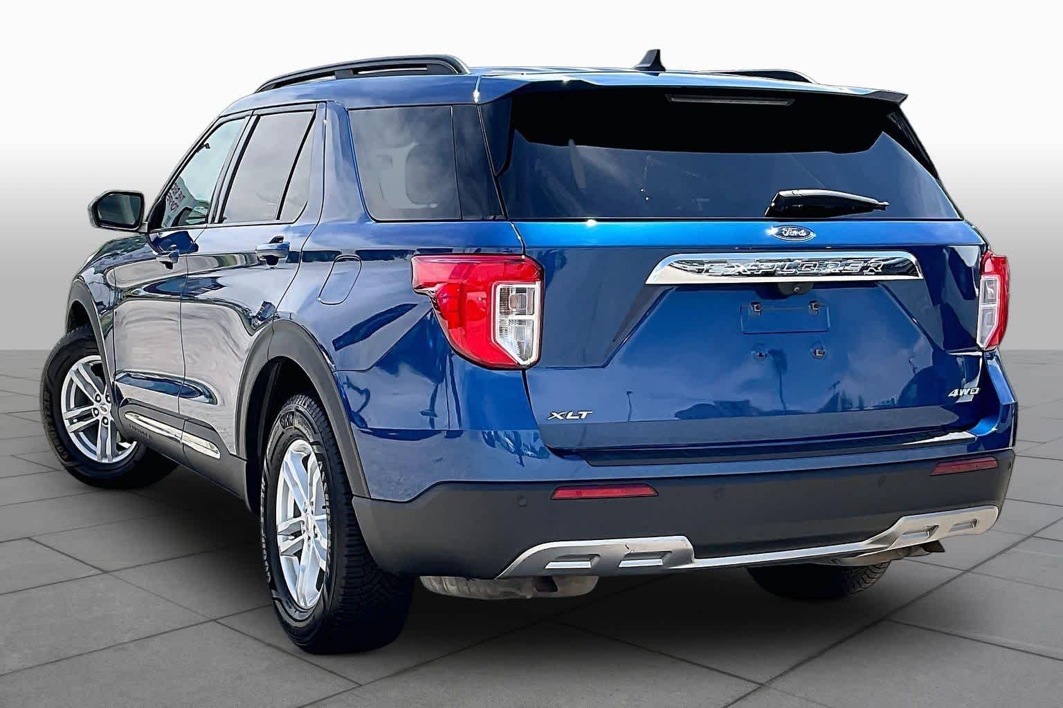Used 2021 Atlas Blue Metallic Ford XLT image 12