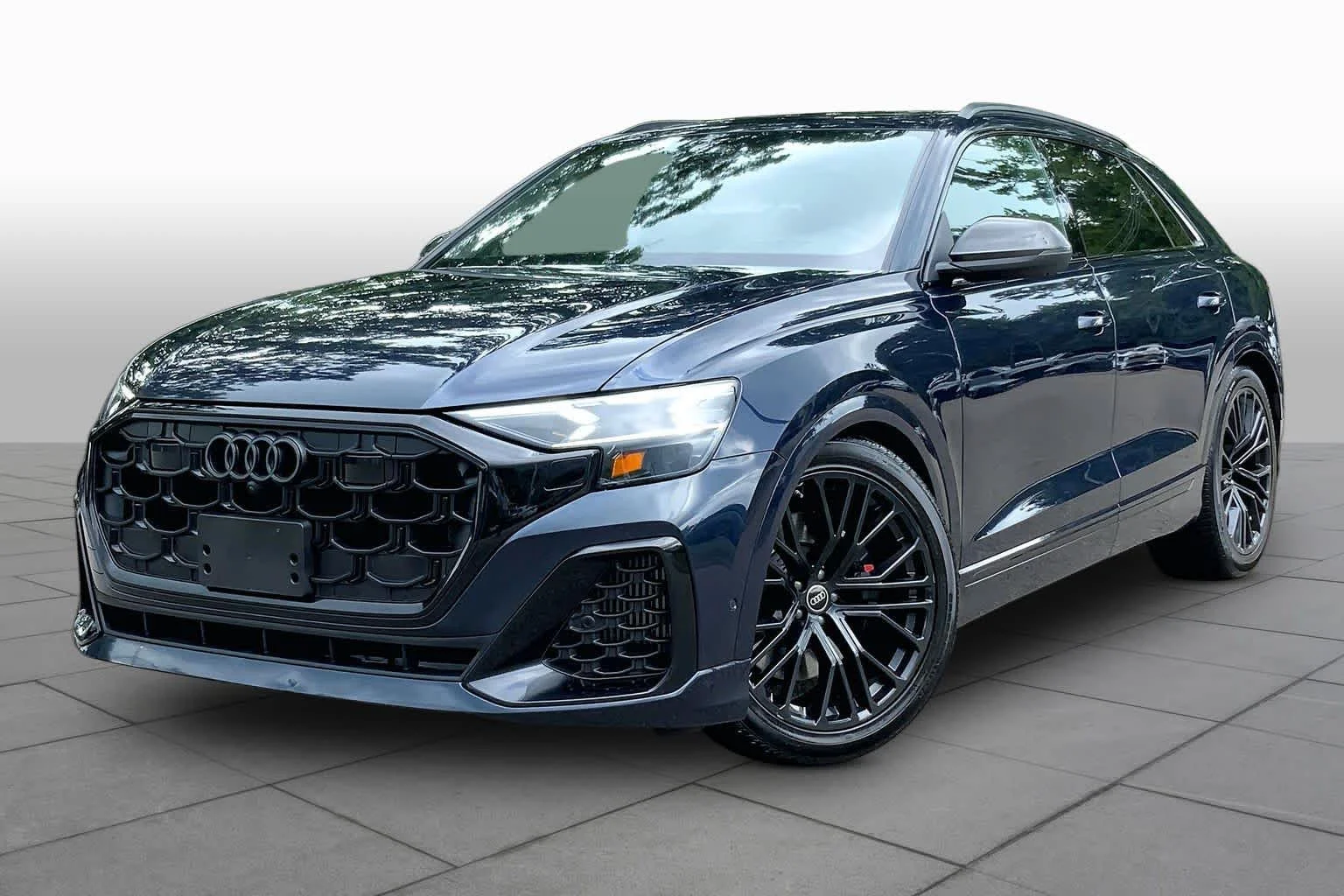 2024 Audi SQ8 Prestige
