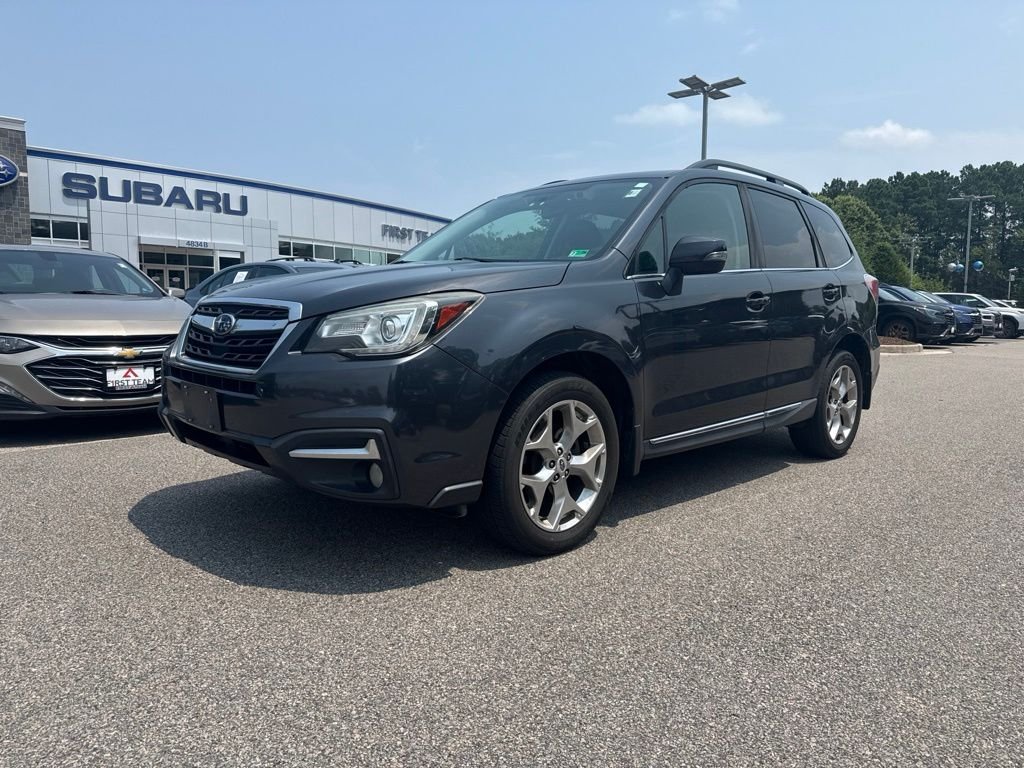 Used 2018 Gray Subaru 2.5i Touring image 1