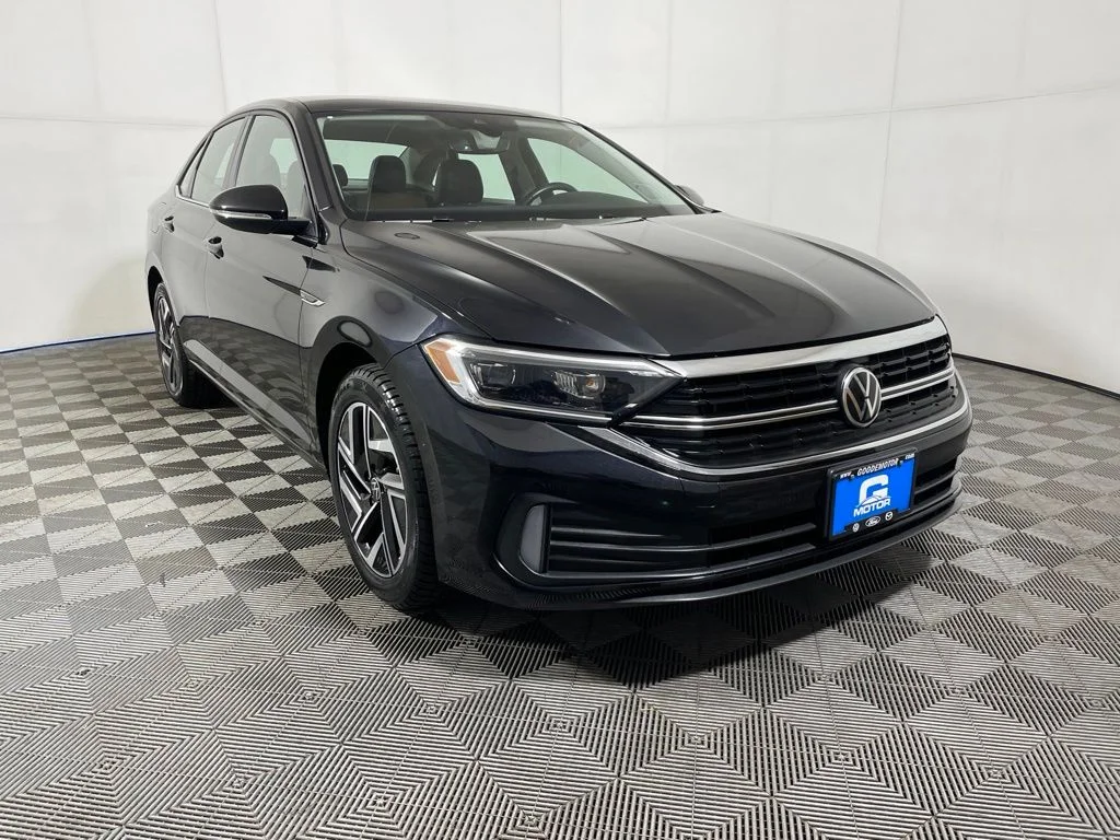 3VWGM7BU0PM021074