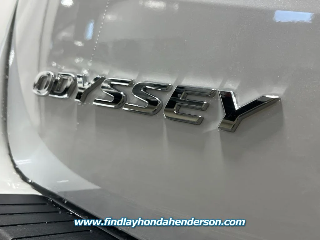 New 2026 Platinum White Pearl Honda EX-L image 6