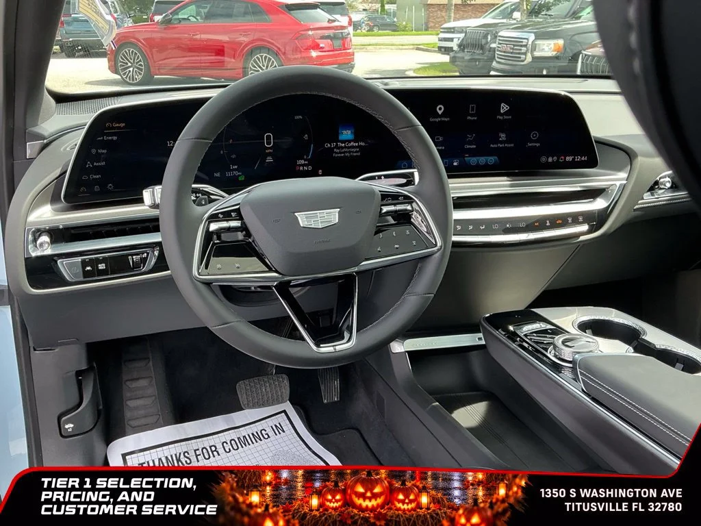 Used 2024 Nimbus Metallic Cadillac Tech image 25