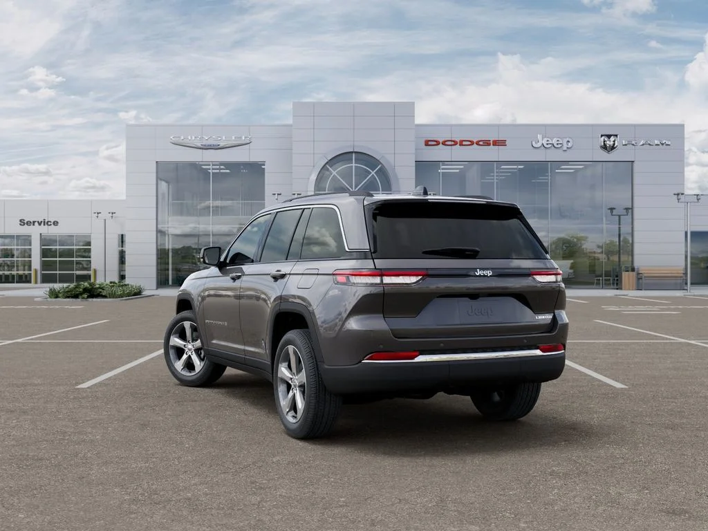 New 2026 Baltic Gray Metallic Clear-Coat Exterior Paint Jeep Limited image 3