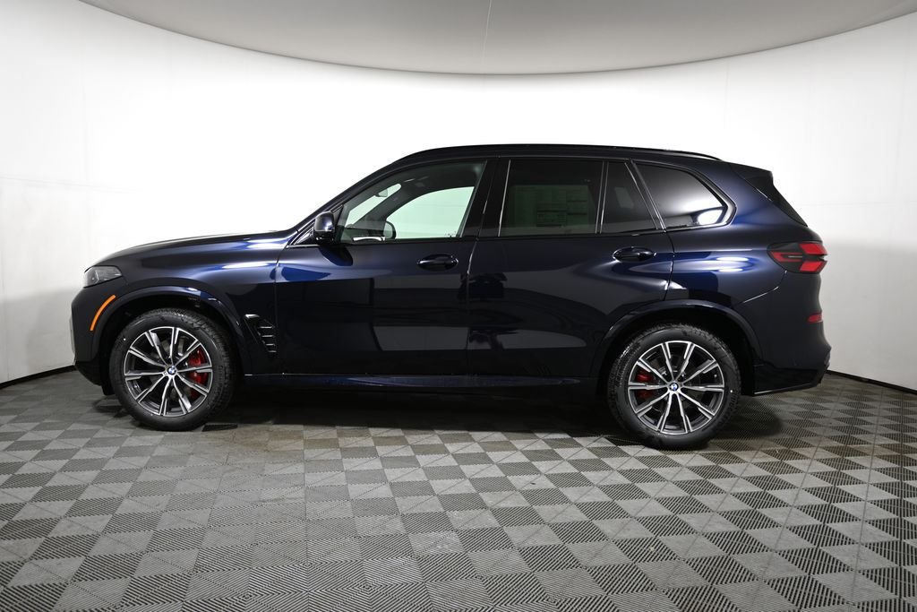 New 2026 Carbon Black Metallic BMW xDrive40i image 2