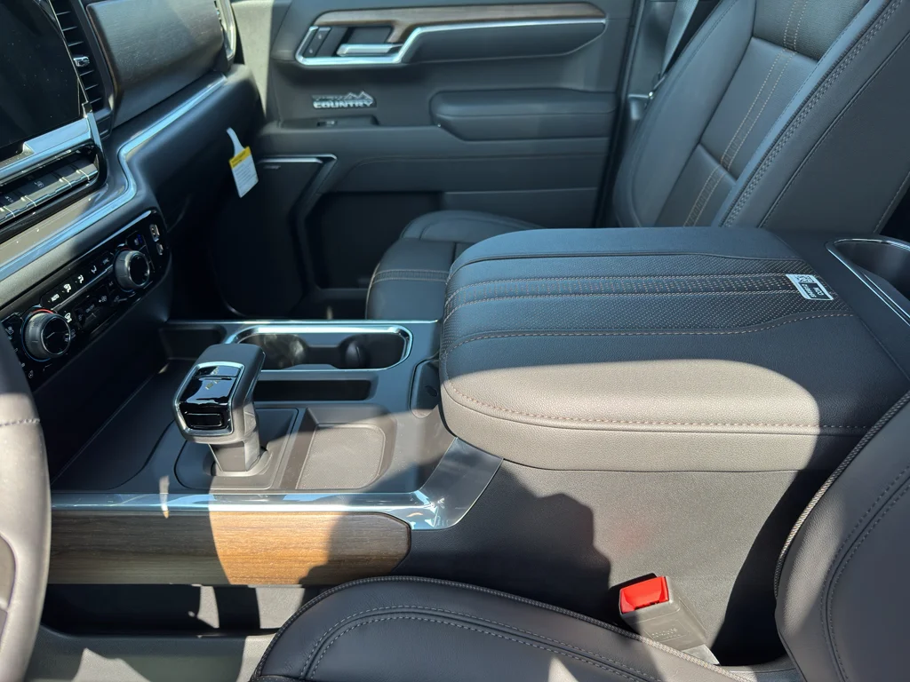 2026 Chevrolet Silverado 1500 High Country - Photo 22