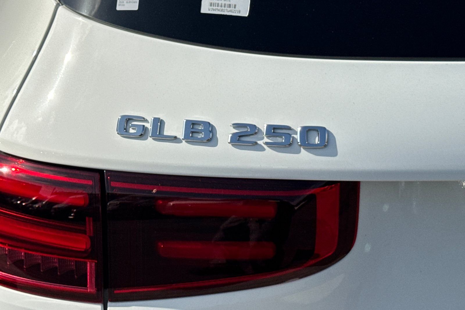 Used 2026 White Mercedes-Benz GLB 250 image 13