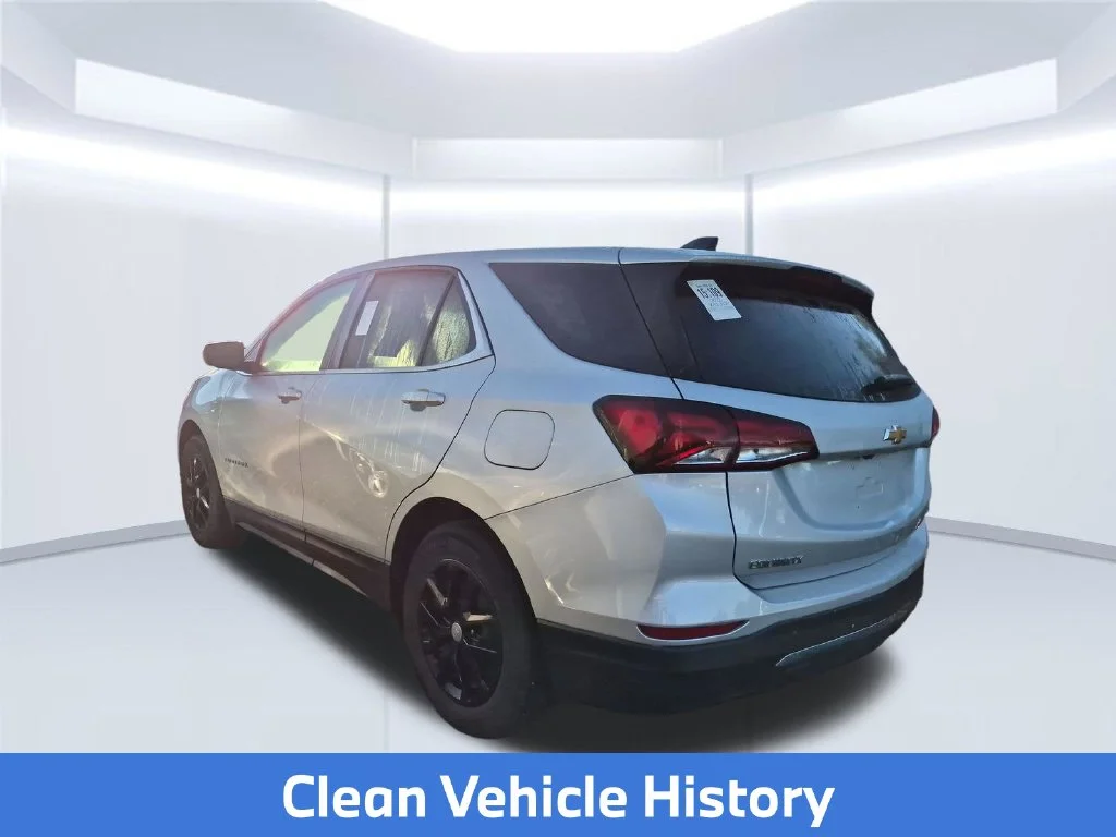 Used 2022 Silver Chevrolet LT image 2