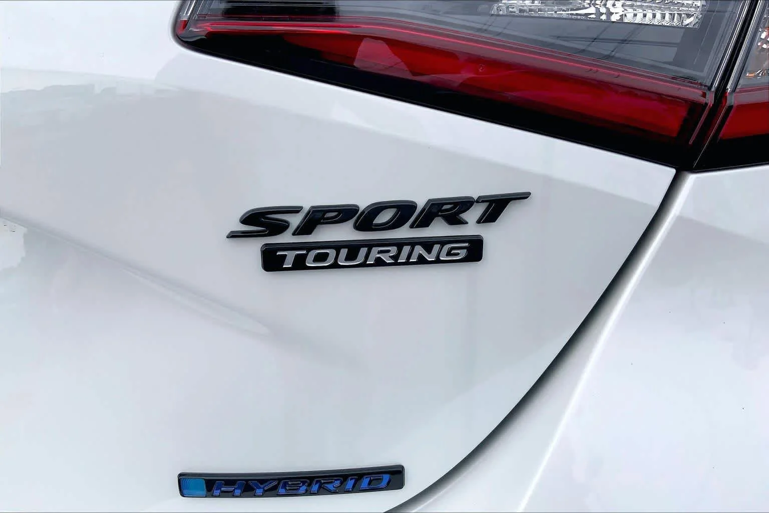 New 2026 Platinum White Pearl Honda Sport Touring image 15