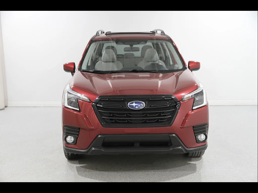 2023 Subaru Forester Premium - Photo 2