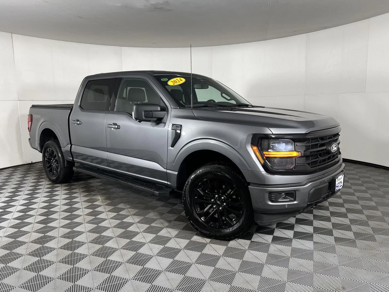 Used 2024 Carbonized Gray Ford XLT image 41