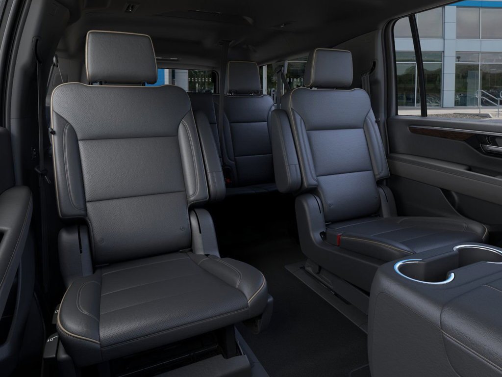 2026 Chevrolet Suburban Premier - Photo 17
