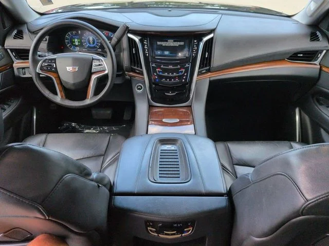 Used 2019 Black Raven Cadillac Luxury image 17