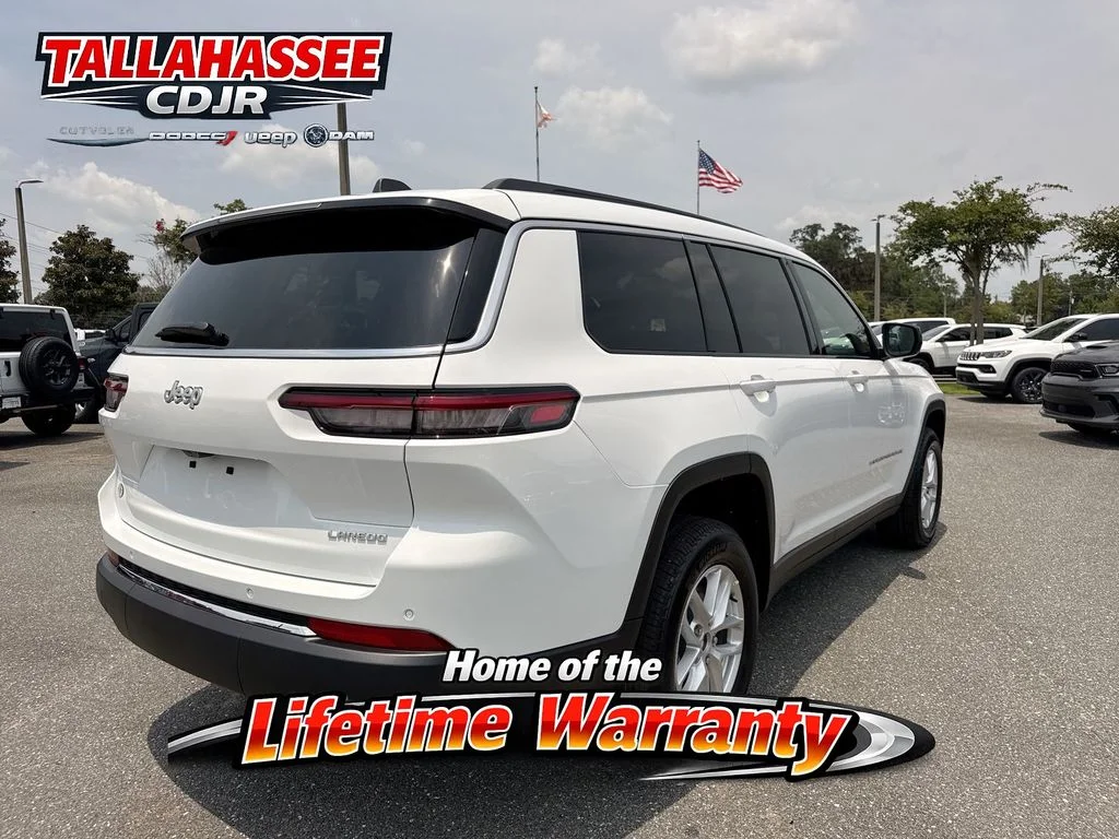 New 2026 Bright White Clear-Coat Exterior Paint Jeep  image 3