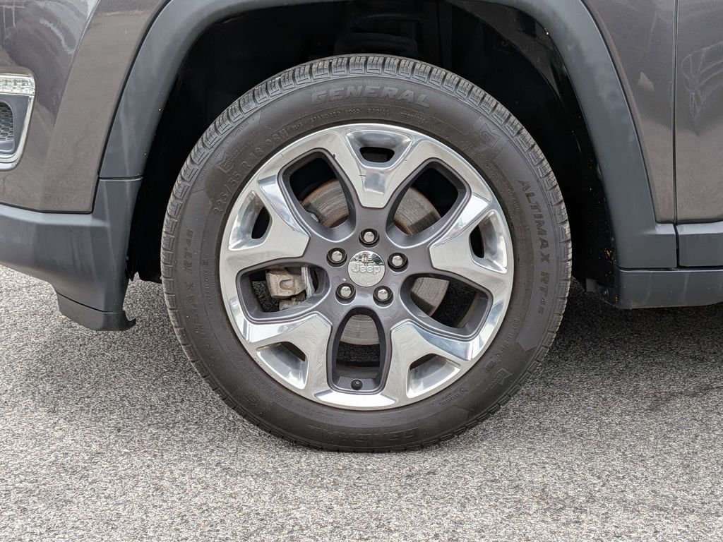 Certified Used 2019 Gray Jeep Limited image 28