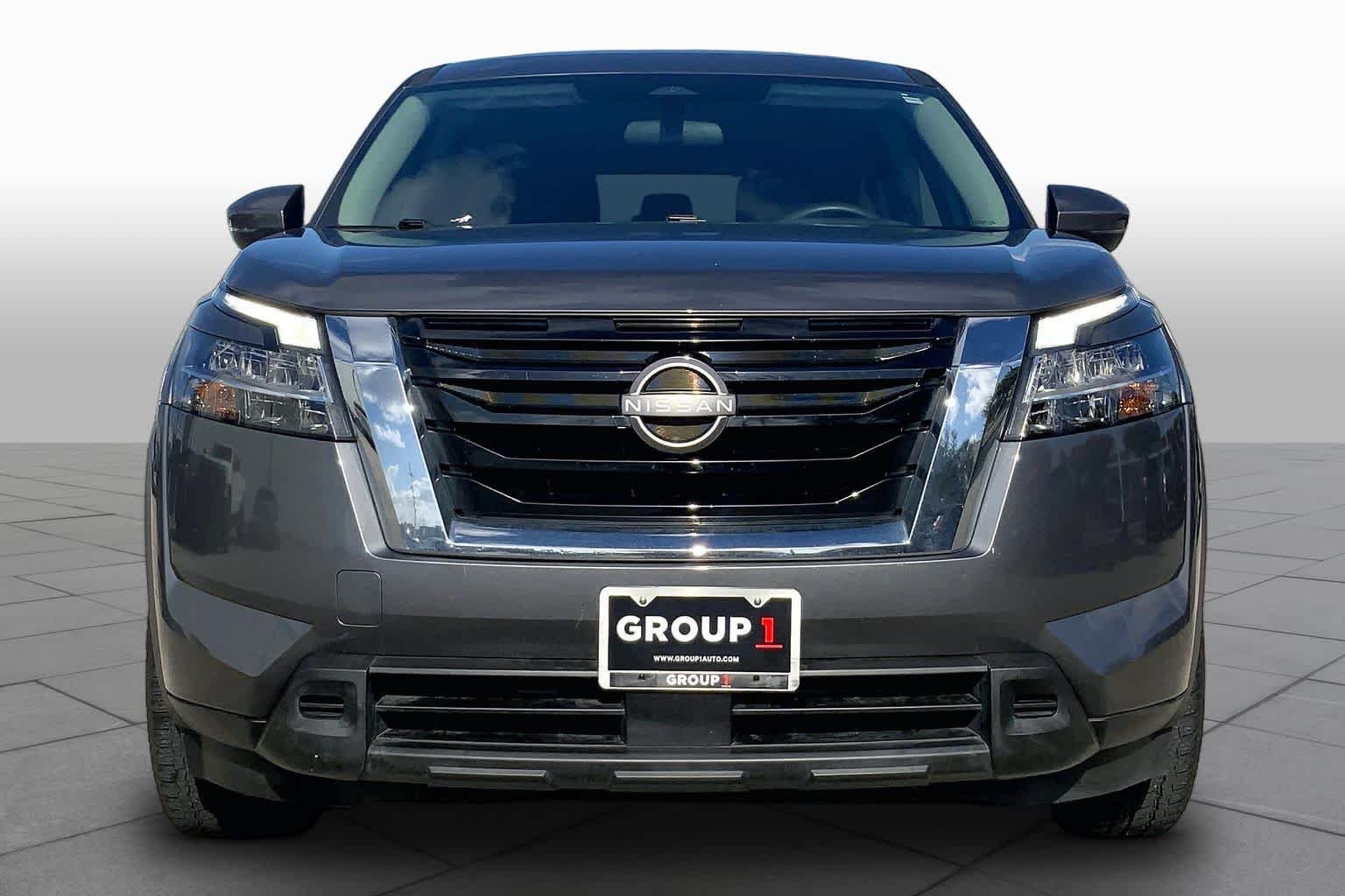 Used 2022 Gun Metallic Nissan S image 4