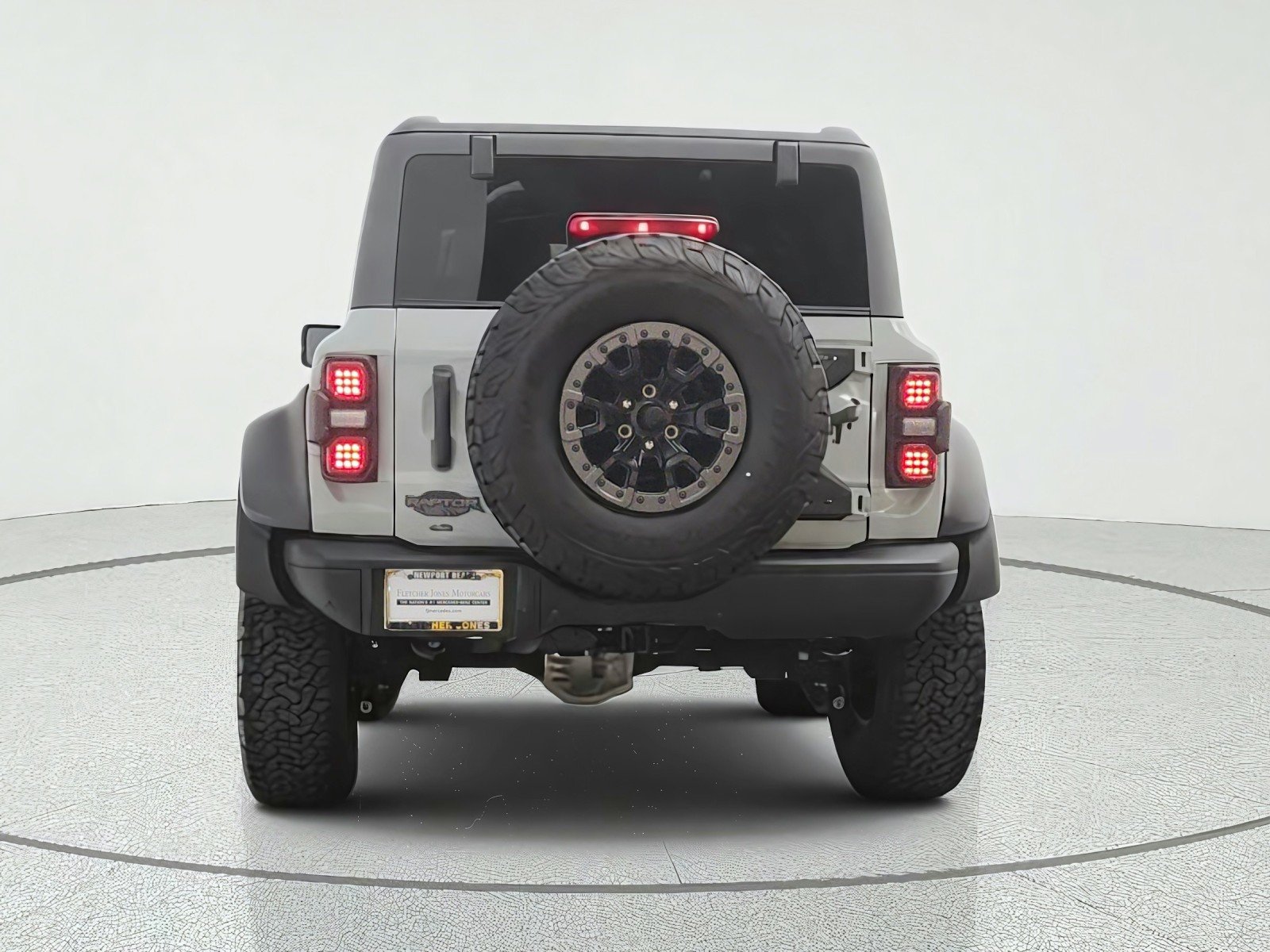 Used 2022 Cactus Gray Ford Raptor 4 Door Advanced 4x4 image 6
