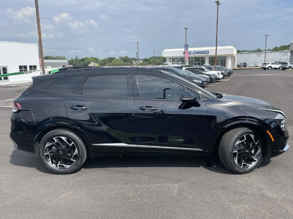 Certified Used 2024 Black Kia SX-Prestige image 2