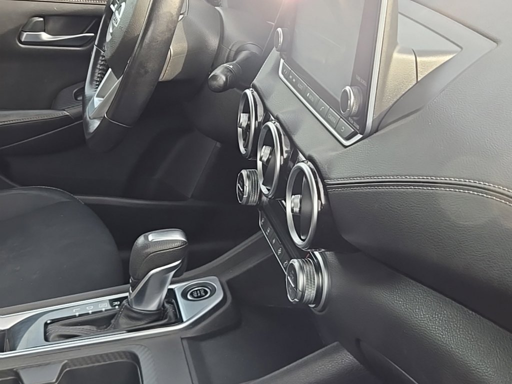 Used 2020  Nissan SV image 16