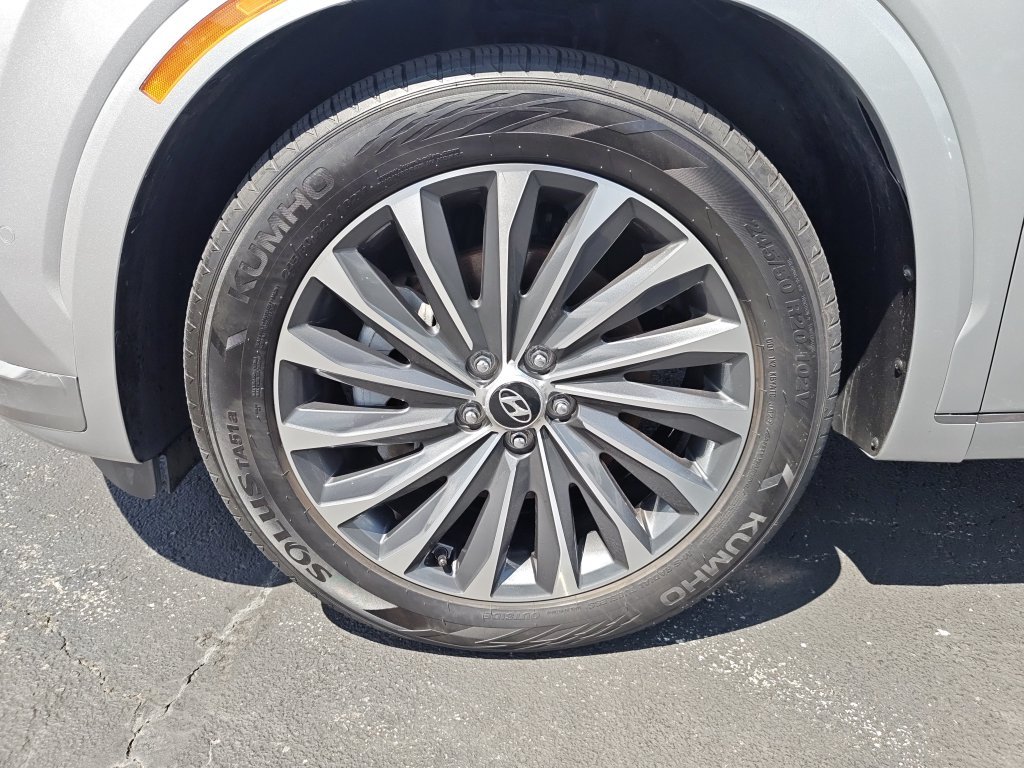 Used 2024 Silver Hyundai Calligraphy image 10