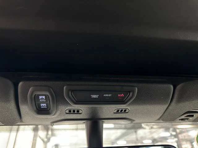 Used 2023 White Jeep Rubicon image 35