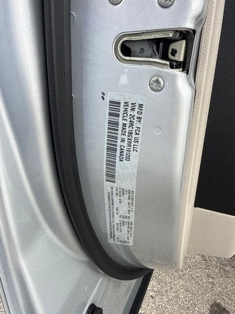 Used 2024 Silver Chrysler Touring L image 34