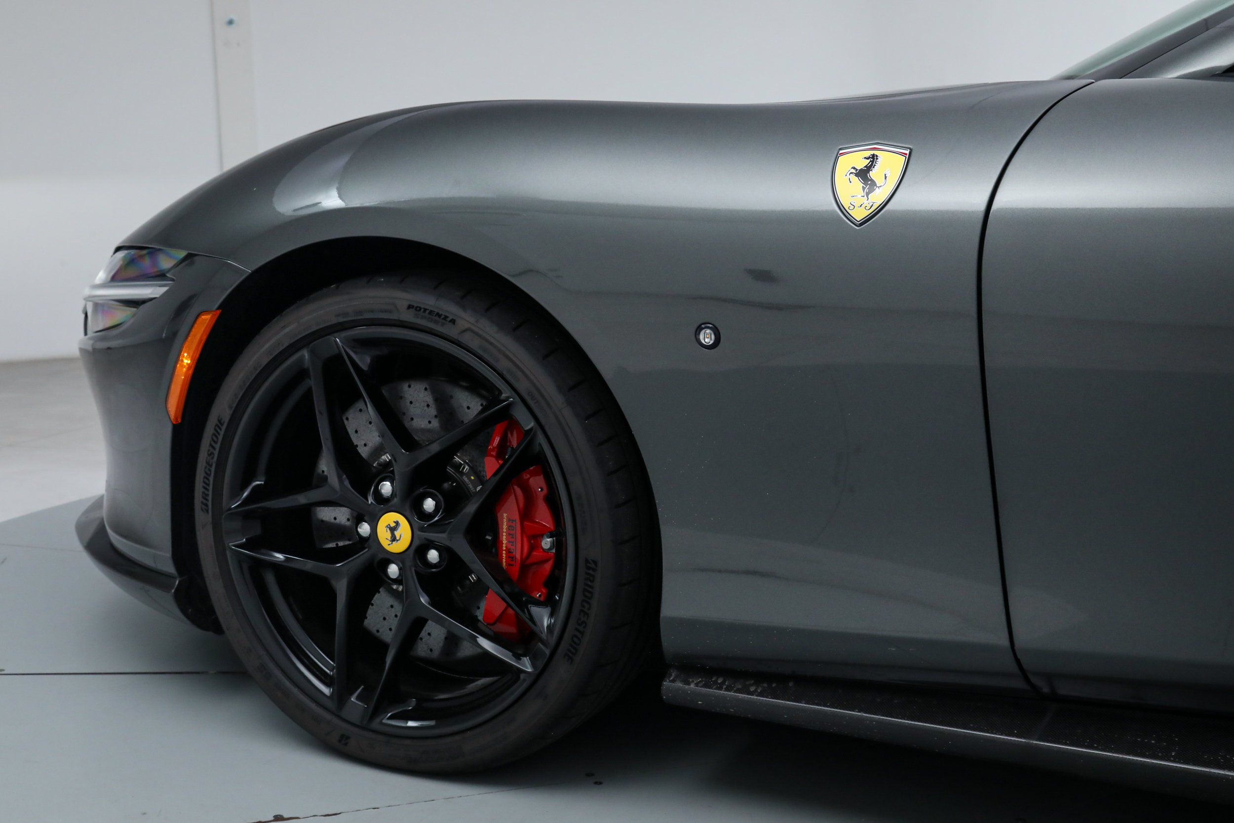 Used 2025 Gray Ferrari  image 16