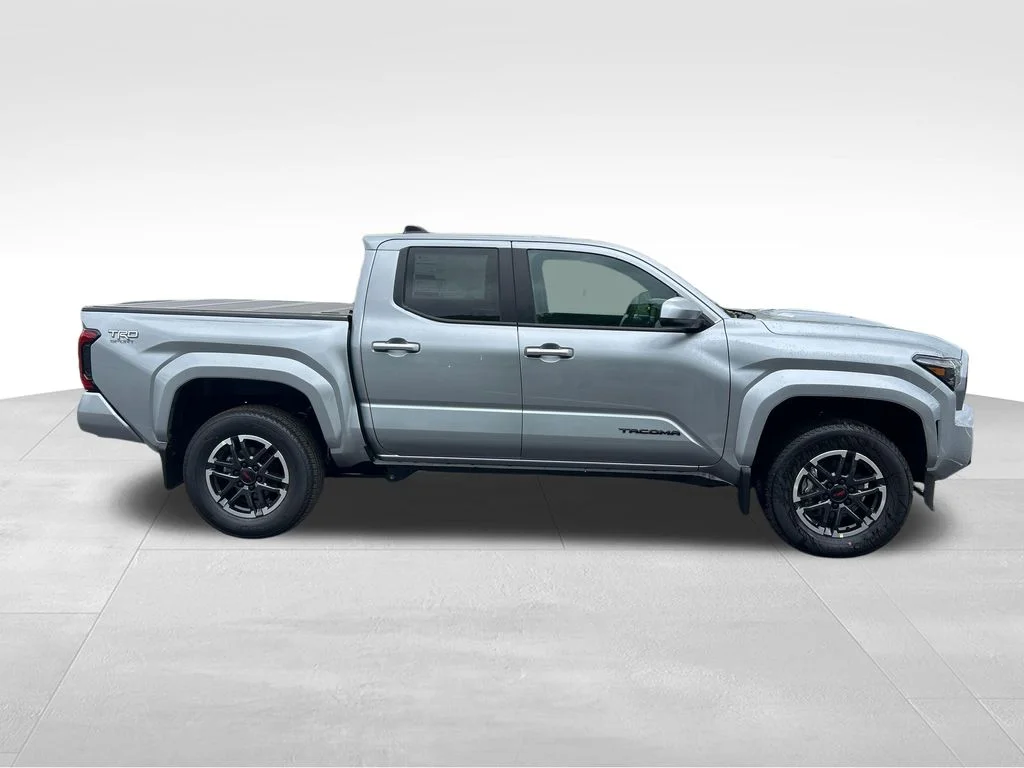 2026 Toyota Tacoma TRD Sport - Photo 6