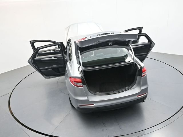 Used 2020 Silver Metallic Ford SE image 59