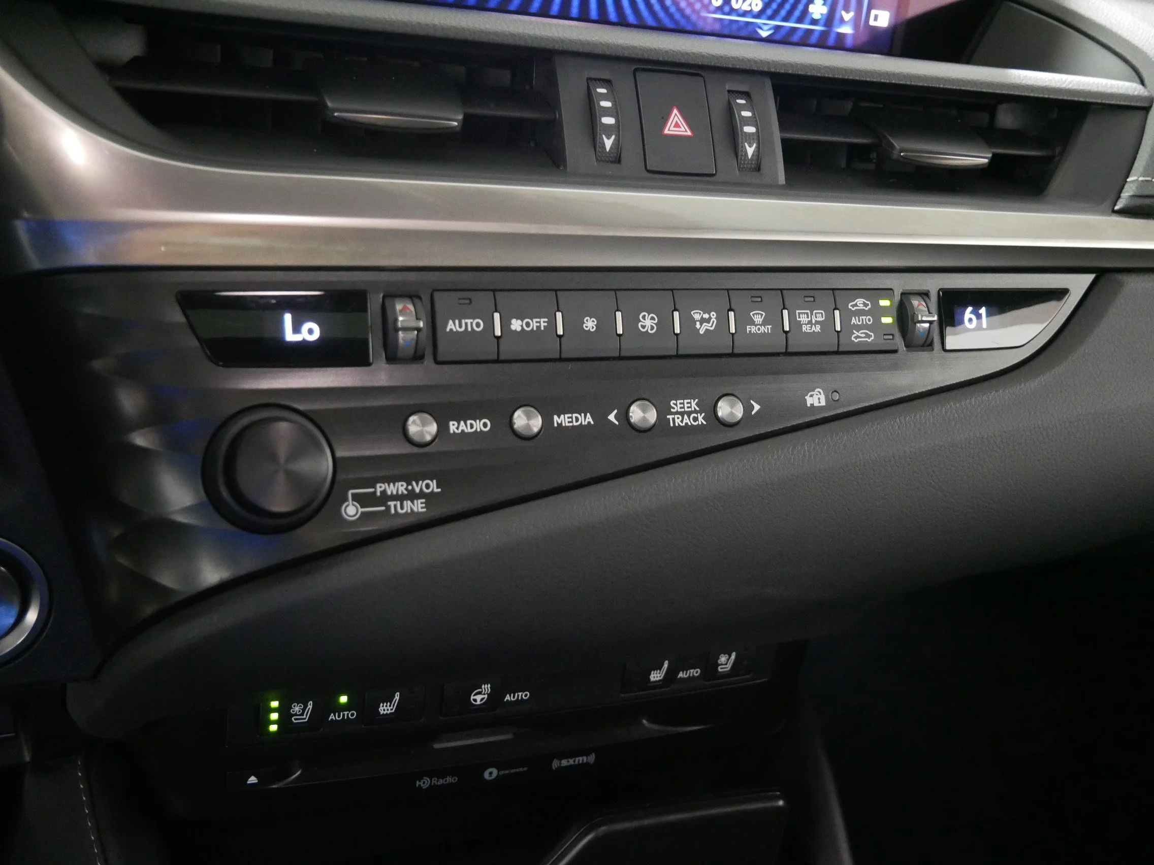 Used 2020 Nebula Gray Pearl Lexus ES 350 F SPORT image 23