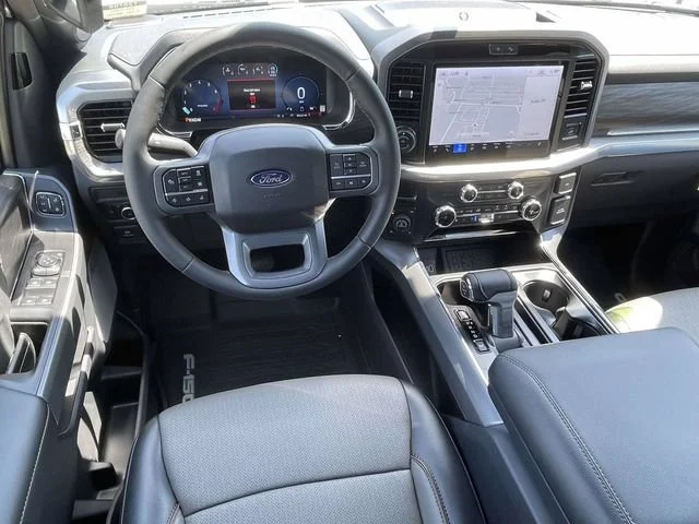 New 2026 Oxford White Ford Lariat image 17