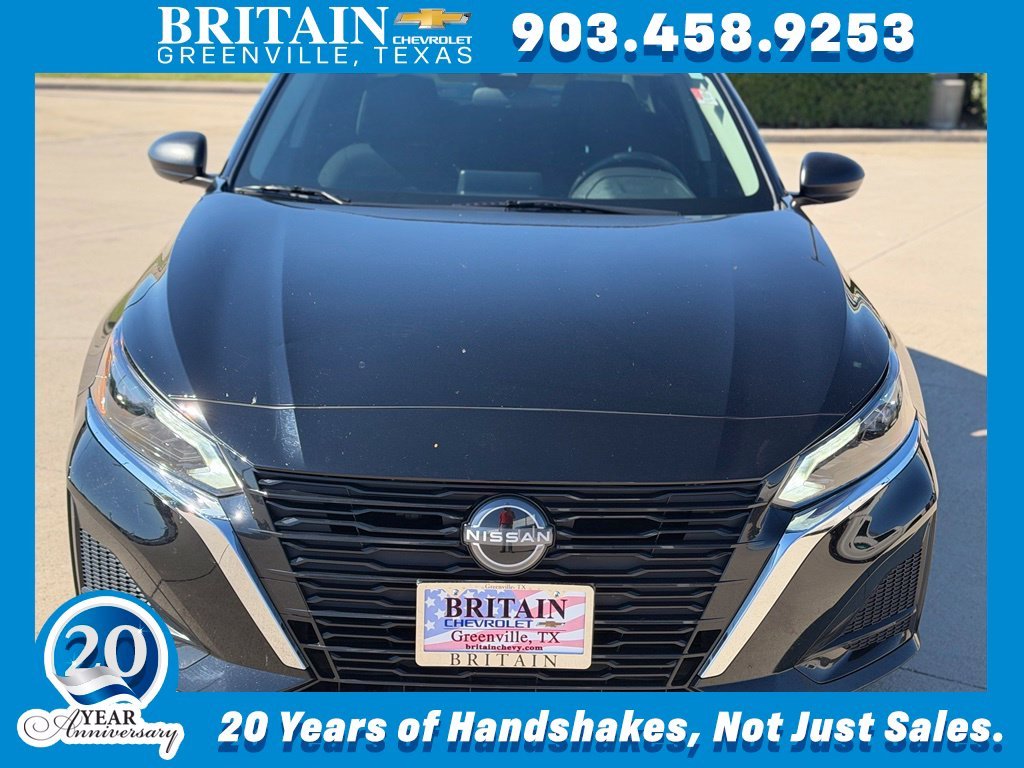 Used 2025 Black Nissan 2.5 S image 1