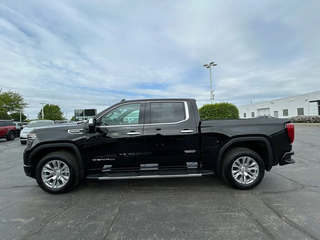 Certified Used 2026 Onyx Black GMC Denali image 7