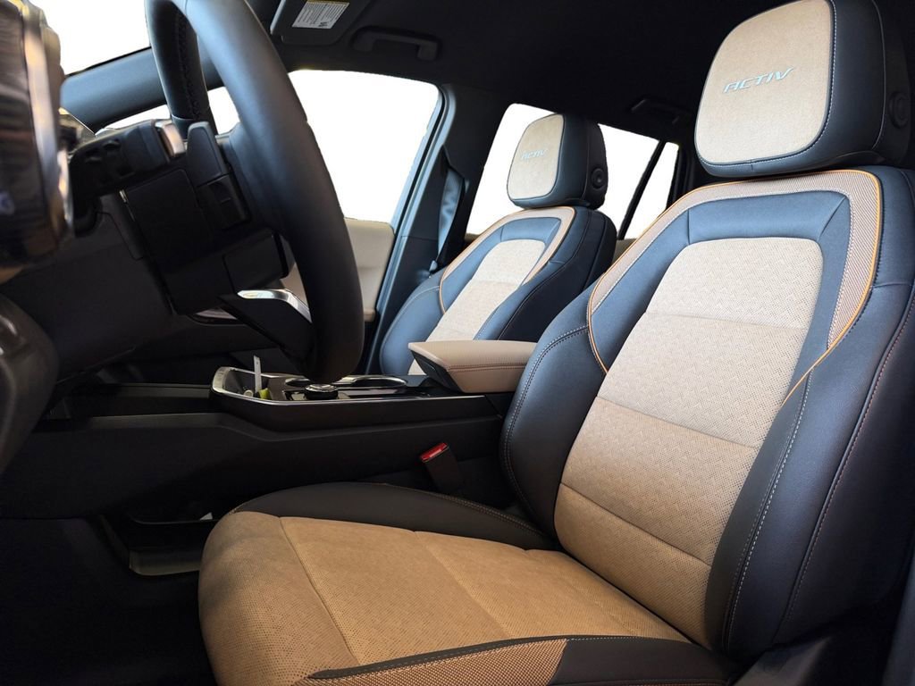 New 2026 Mosaic Black Metallic Chevrolet ACTIV image 24