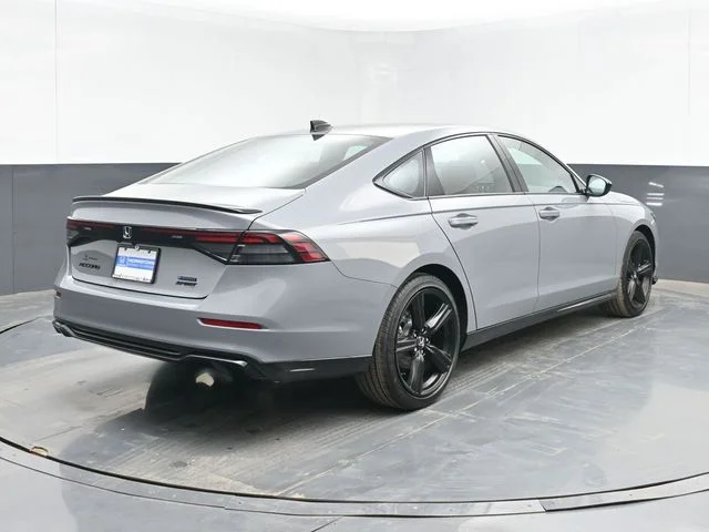 New 2026 Urban Gray Pearl Honda Sport-L image 10