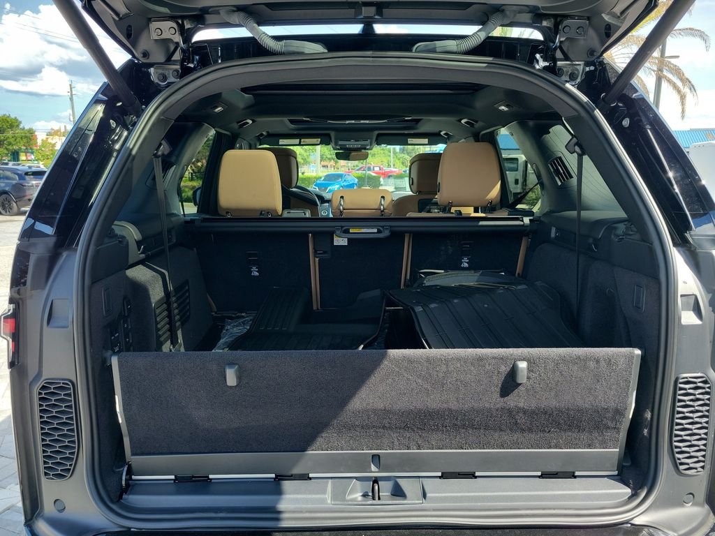 2025 Land Rover Discovery Dynamic SE - Photo 11