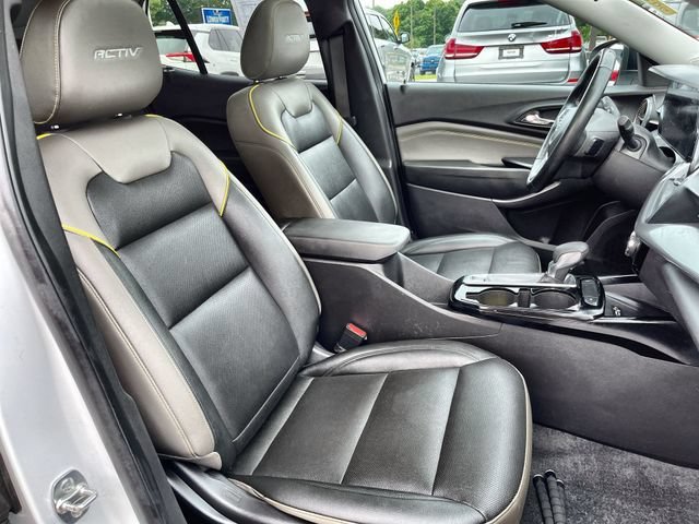 Certified Used 2025 Summit White Chevrolet ACTIV image 26