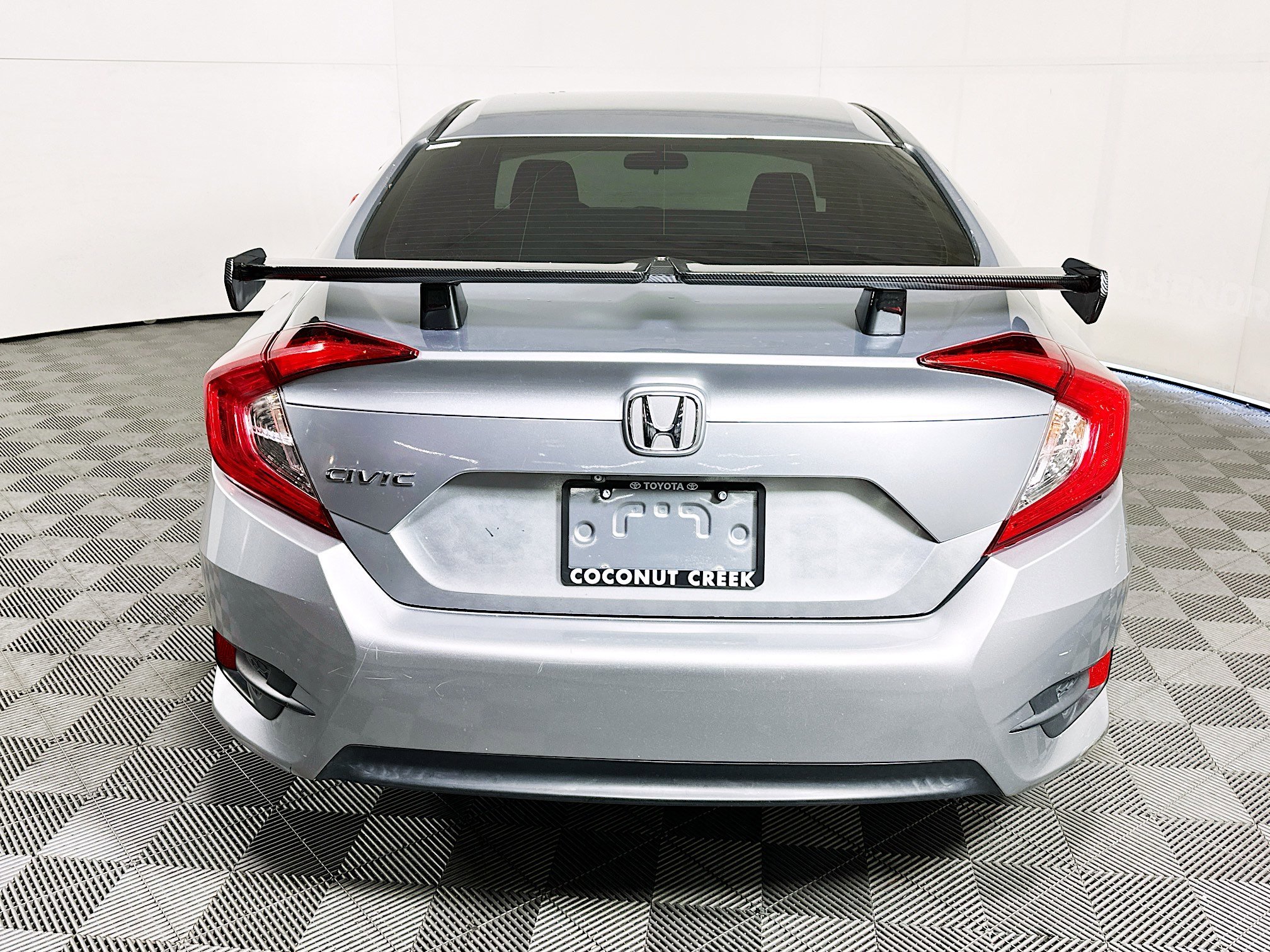 2016 Honda Civic thumbnail 7