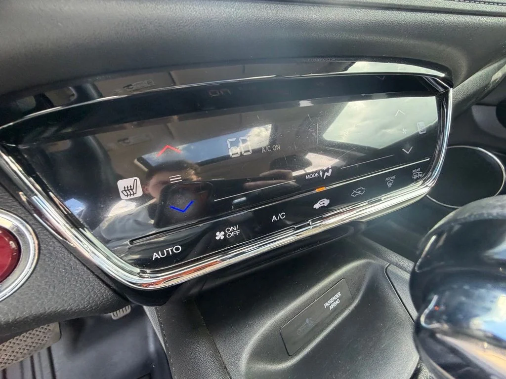 Used 2016 Black Honda EX-L image 30