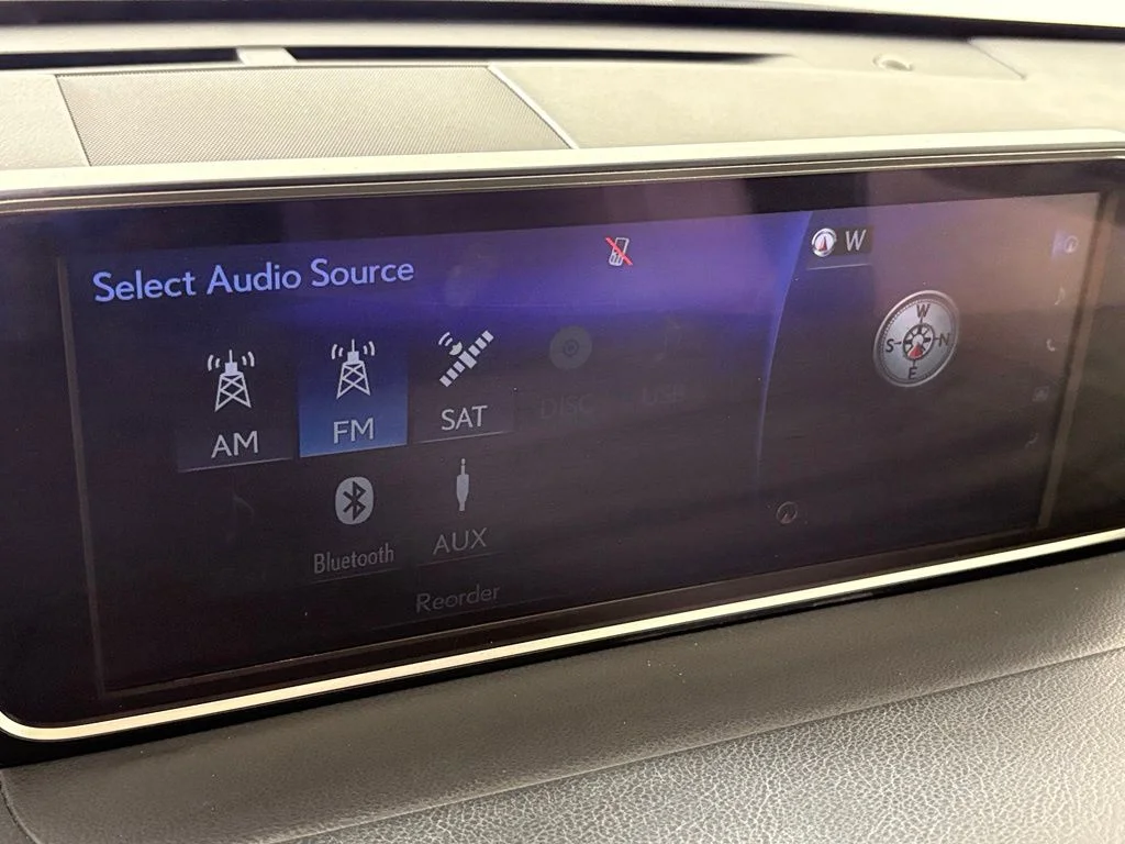 Used 2016 White Lexus 350 F Sport image 26