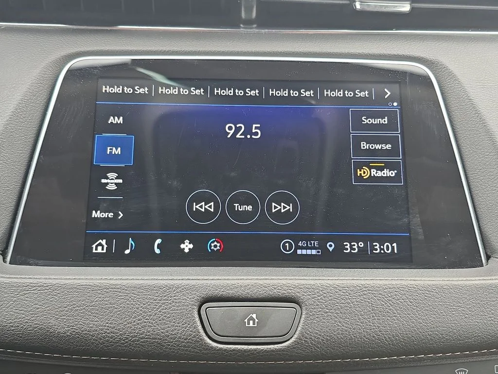 2023 Cadillac XT4 Premium Luxury - Photo 13