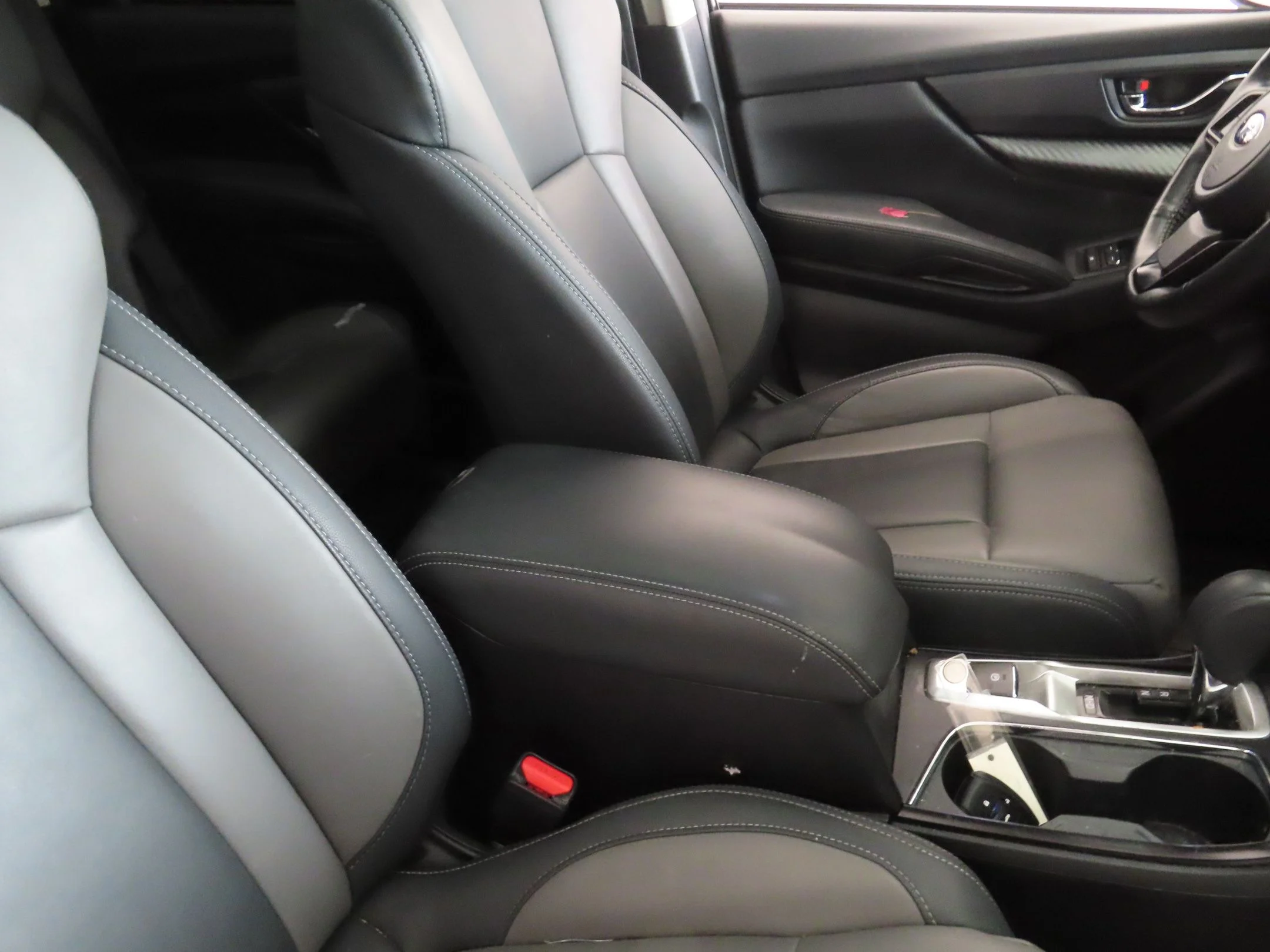 Used 2022 Black Subaru Onyx Edition image 23