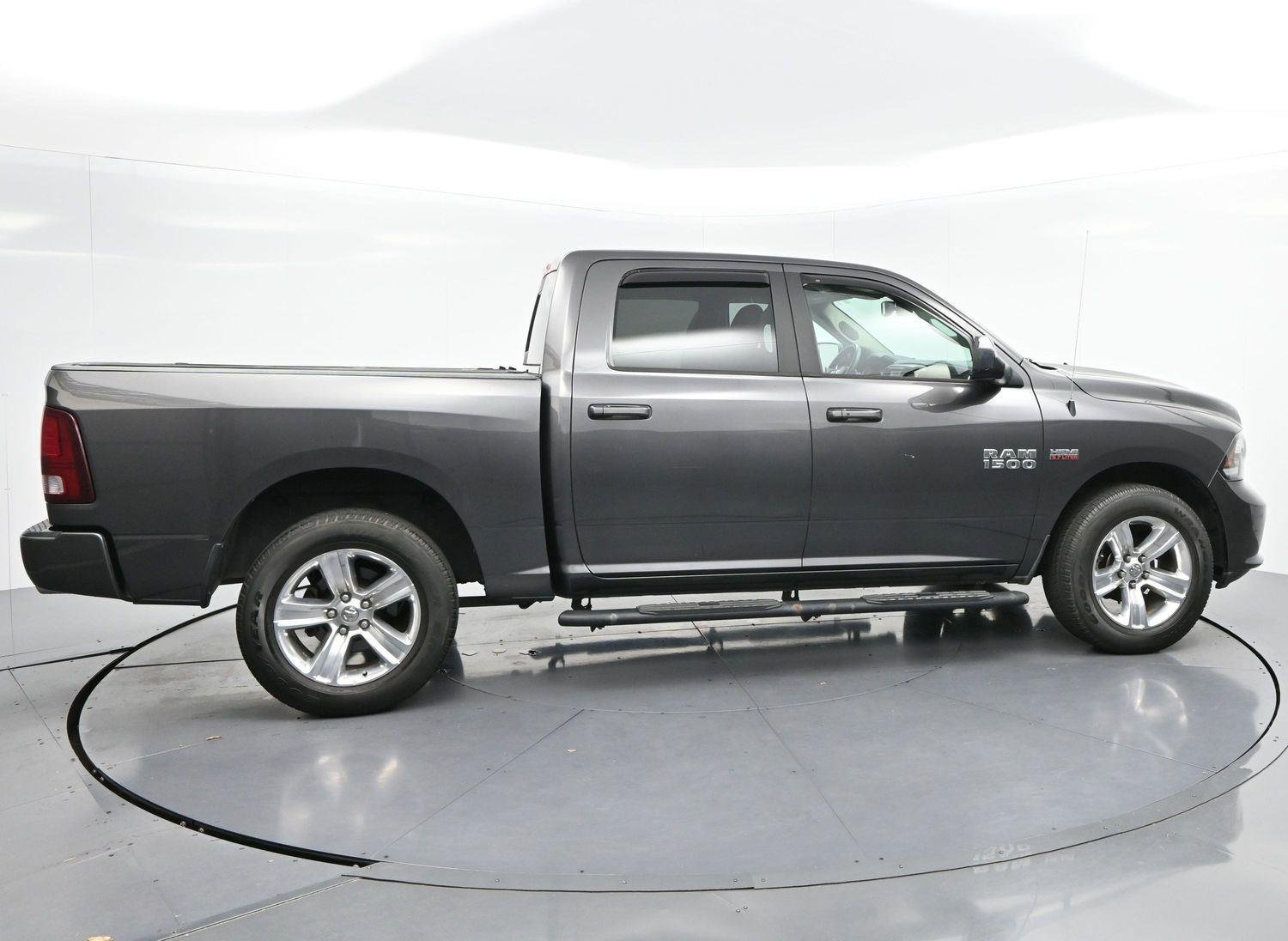 Used 2017 Granite Crystal Metallic Clearcoat Ram Sport image 8