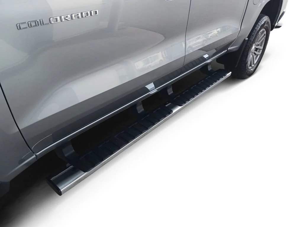 Used 2025 Sterling Gray Metallic Chevrolet WT/LT image 18