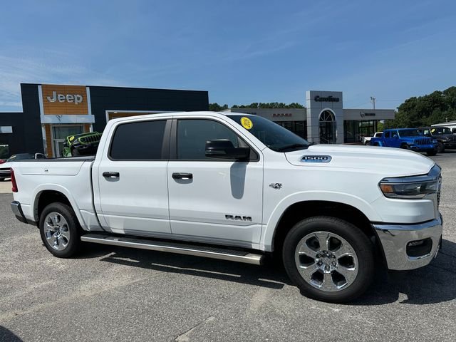 New 2026 Bright White Clear-Coat Exterior Paint RAM Big Horn/Lone Star image 2