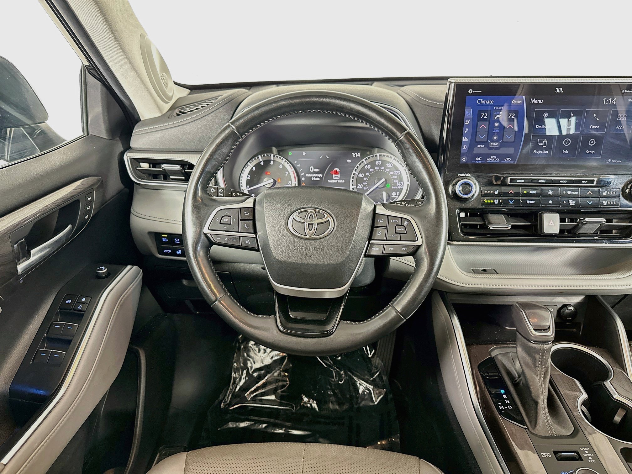 Used 2022 Midnight Black Metallic Toyota Platinum image 23