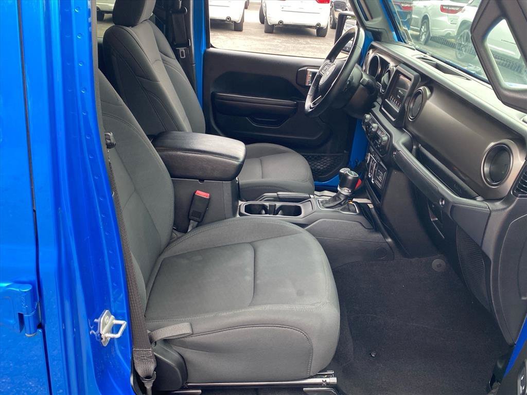 Used 2021 Hydro Blue Pearlcoat Jeep Sport S image 24