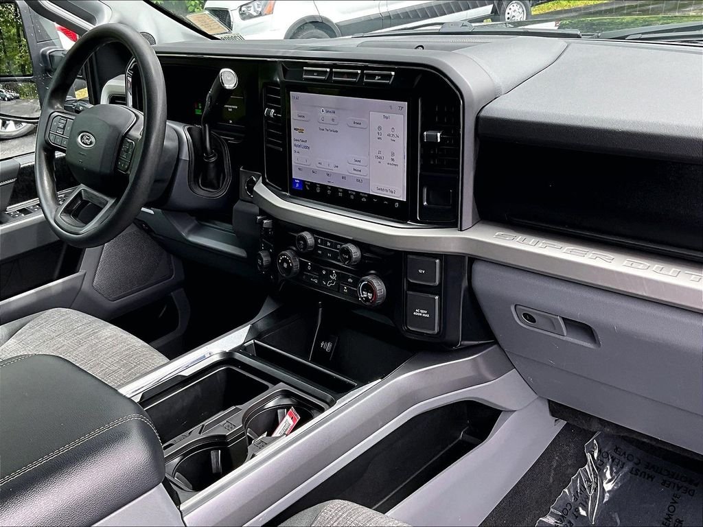 Used 2023 Black Ford XLT image 14