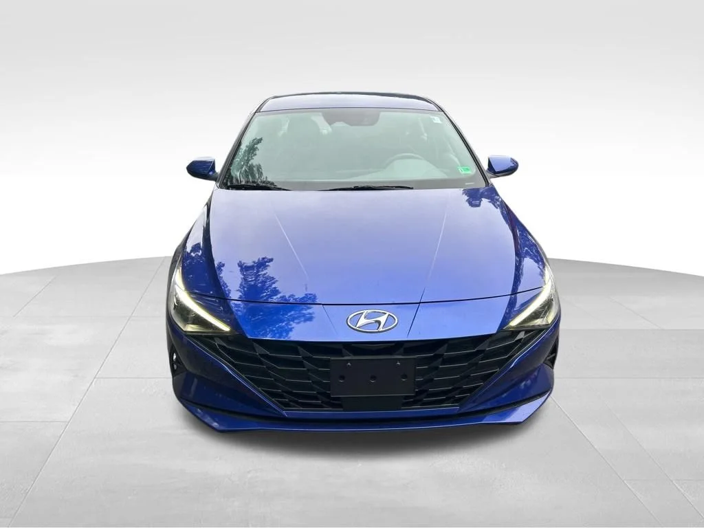 Used 2023 Blue Hyundai SEL image 9