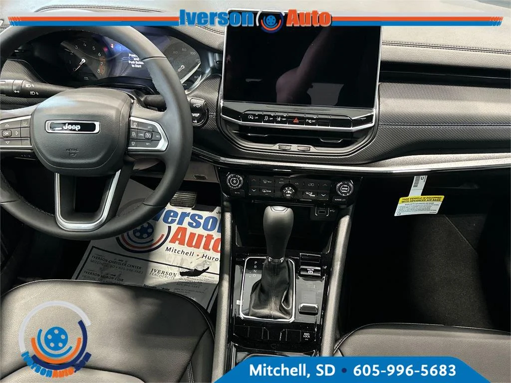 New 2026 Hydro Blue Pearlcoat Jeep Limited Altitude image 29