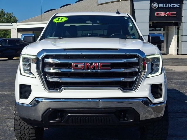 Used 2022 White GMC SLE image 6